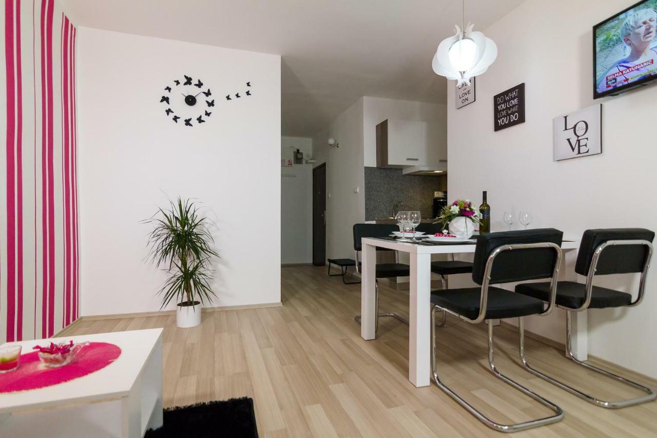 Apartments Trend 2 Rijeka Eksteriør bilde